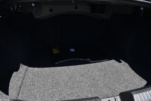 Volkswagen Jetta Vehicle Image 22