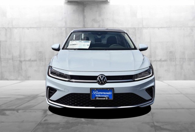 Volkswagen Jetta Vehicle Image 04