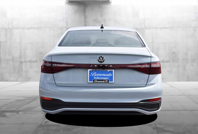 Volkswagen Jetta Vehicle Image 06