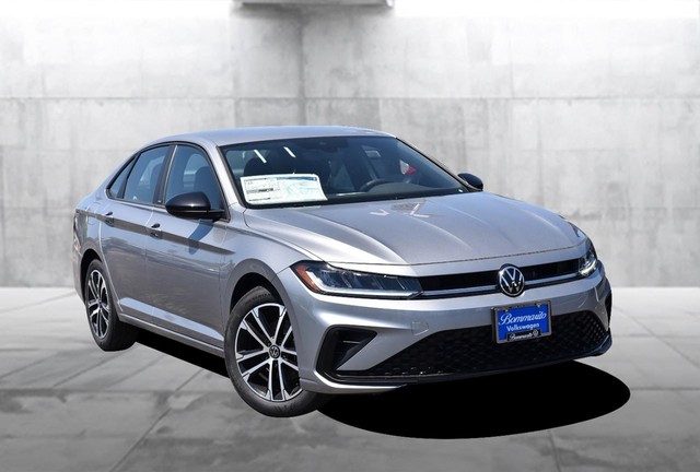 Volkswagen Jetta Vehicle Image 02