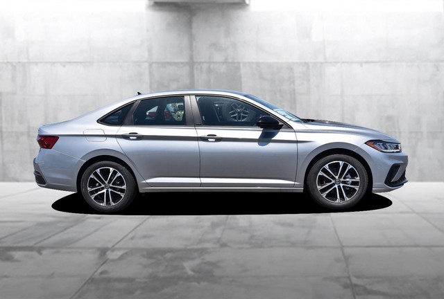 Volkswagen Jetta Vehicle Image 05