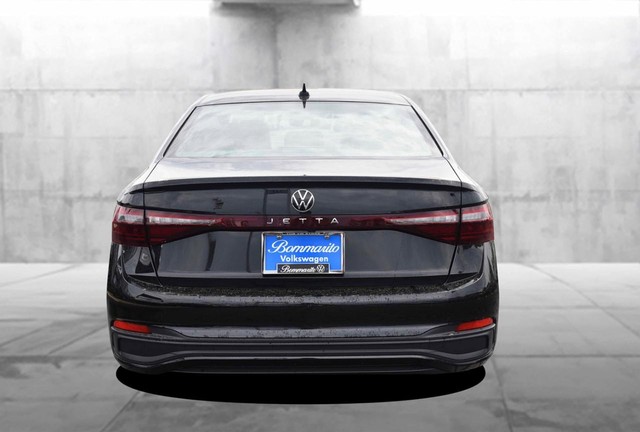 Volkswagen Jetta Vehicle Image 06