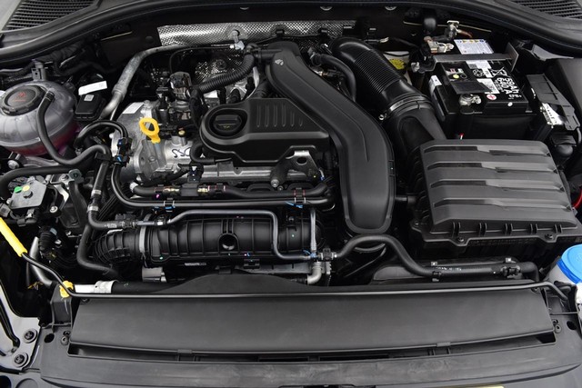 Volkswagen Jetta Vehicle Image 23