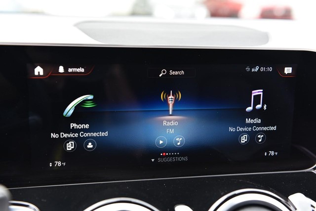 Mercedes-Benz GLB Vehicle Image 15