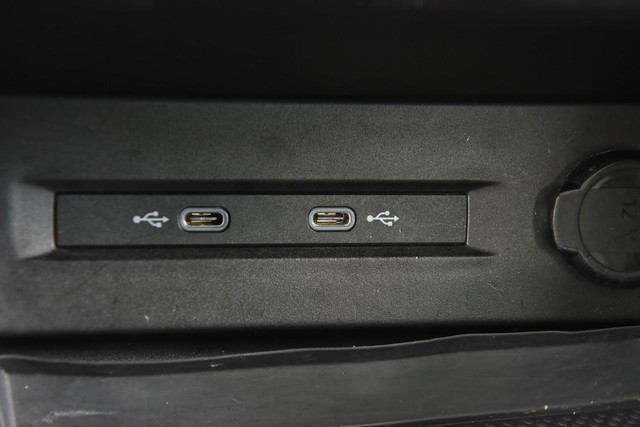 Volkswagen Taos Vehicle Image 16