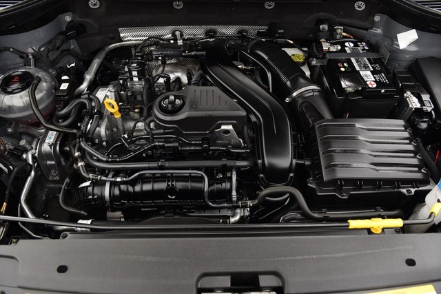 Volkswagen Taos Vehicle Image 27