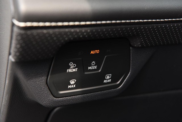 Volkswagen Atlas Vehicle Image 10