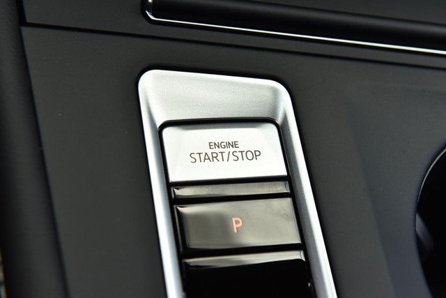 Volkswagen Atlas Vehicle Image 16