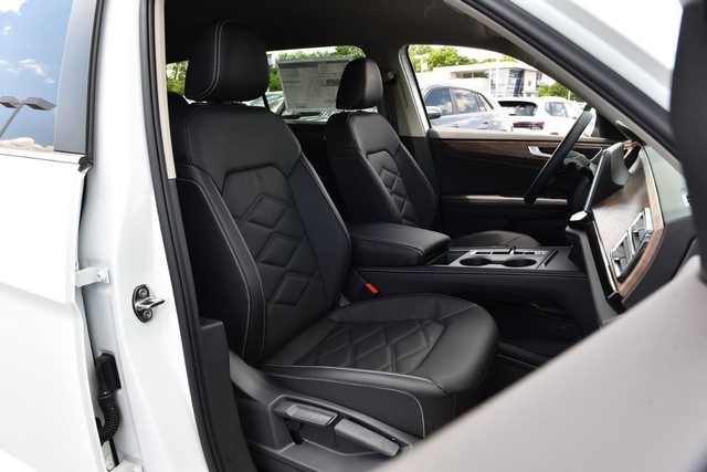 Volkswagen Atlas Vehicle Image 19