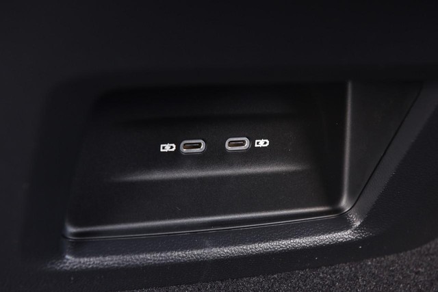 Volkswagen Atlas Vehicle Image 22