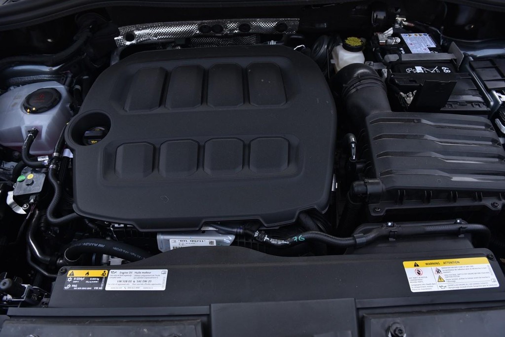 Volkswagen Tiguan Vehicle Full-screen Gallery Image 27