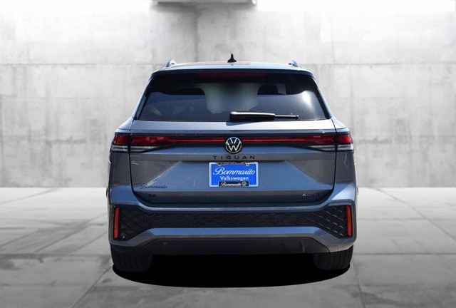 Volkswagen Tiguan Vehicle Image 06