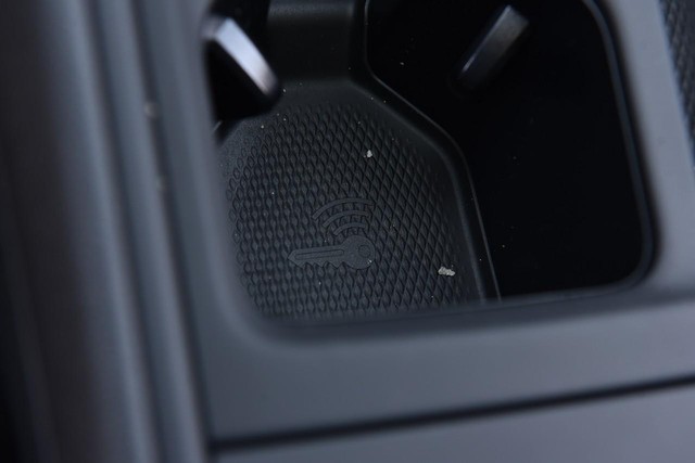 Volkswagen Tiguan Vehicle Image 16