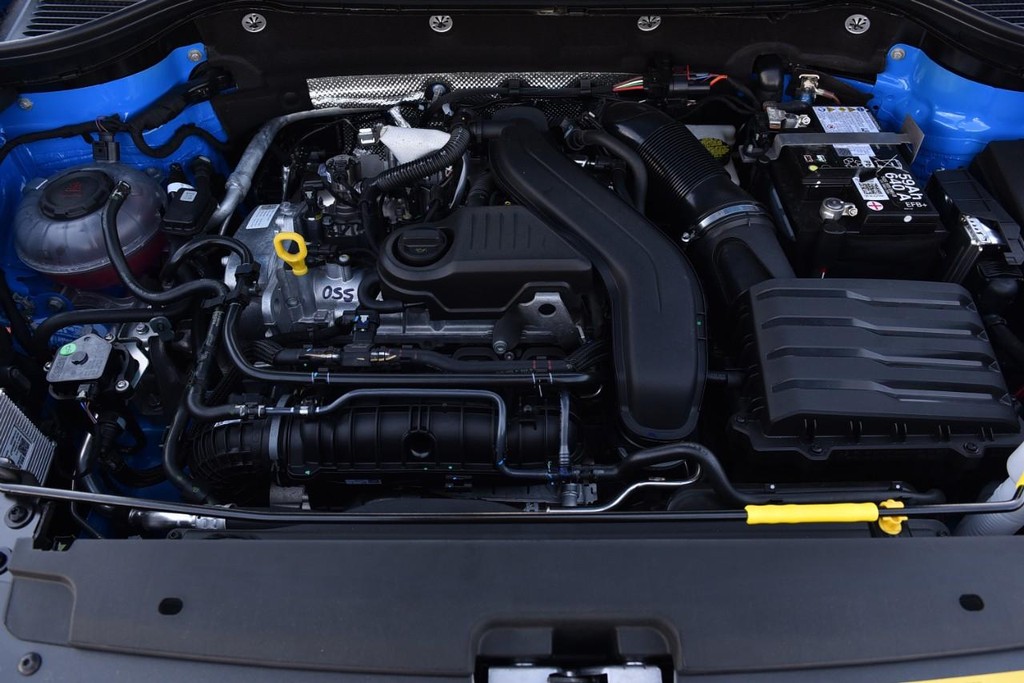 Volkswagen Taos Vehicle Full-screen Gallery Image 27
