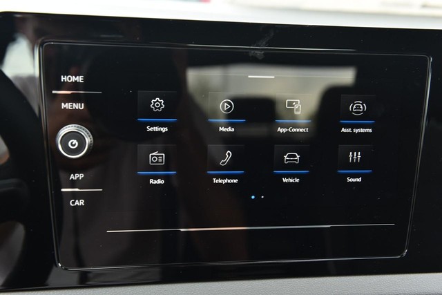 Volkswagen Jetta Vehicle Image 14
