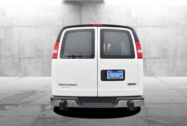 GMC Savana Cargo Van Vehicle Image 06