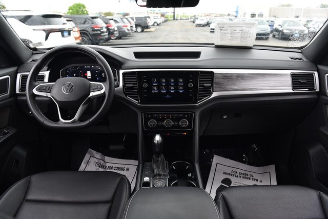 Volkswagen Atlas Cross Sport Vehicle Image 07