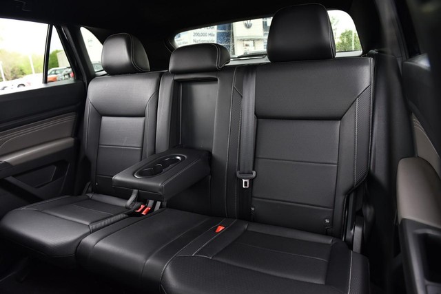 Volkswagen Atlas Cross Sport Vehicle Image 22