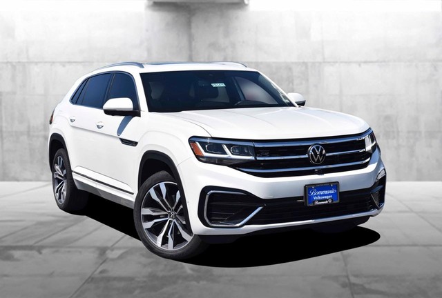 Volkswagen Atlas Cross Sport Vehicle Image 02
