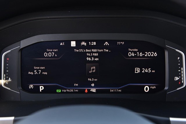 Volkswagen Atlas Cross Sport Vehicle Image 12