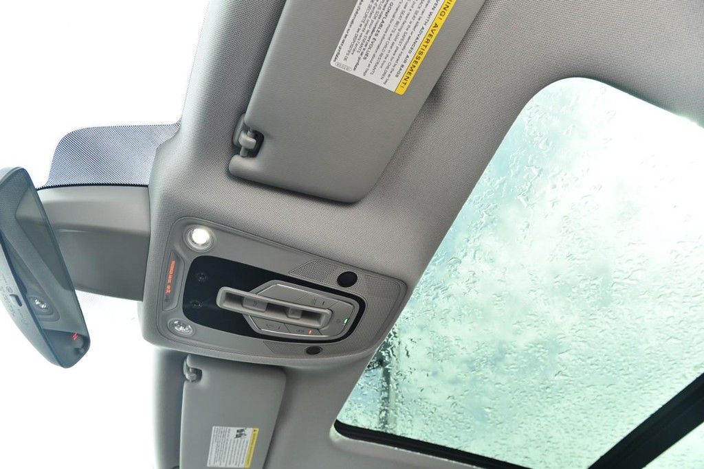 Audi Q5 Vehicle Full-screen Gallery Image 22