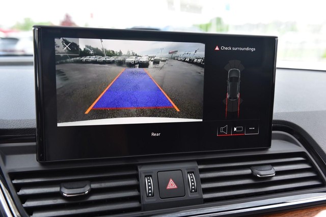 Audi Q5 Vehicle Image 14