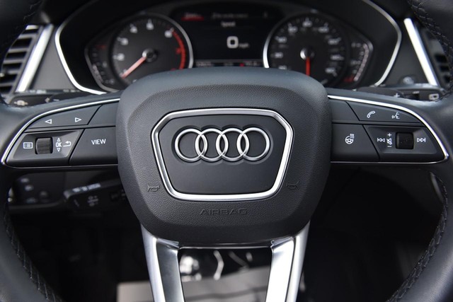 Audi Q5 Vehicle Image 19