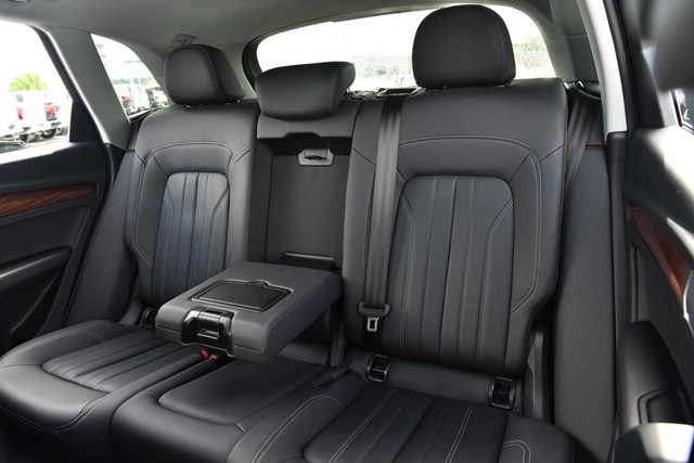 Audi Q5 Vehicle Image 23