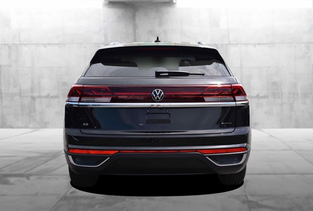 Volkswagen Atlas Cross Sport Vehicle Image 06