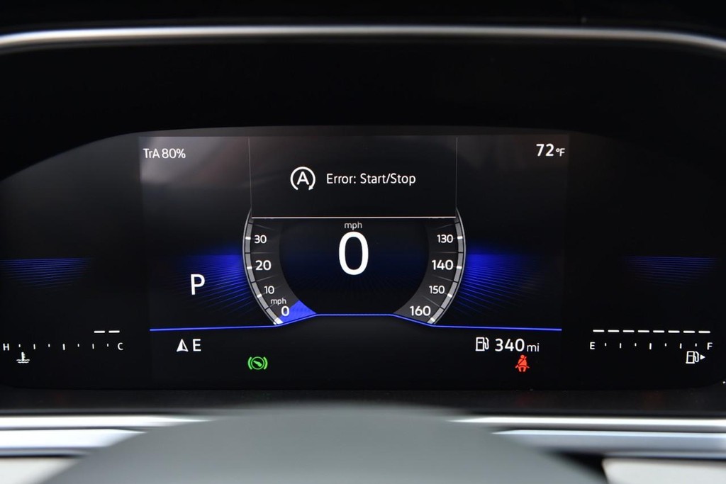 Volkswagen Taos Vehicle Full-screen Gallery Image 11
