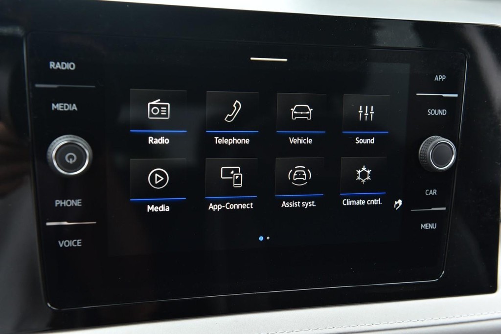 Volkswagen Taos Vehicle Full-screen Gallery Image 13