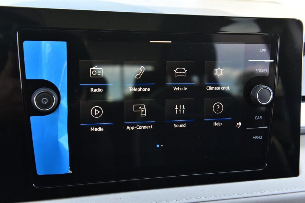 Volkswagen Taos Vehicle Full-screen Gallery Image 13