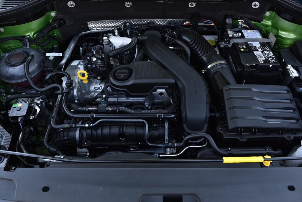 Volkswagen Taos Vehicle Full-screen Gallery Image 26