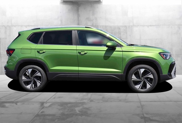 Volkswagen Taos Vehicle Image 05