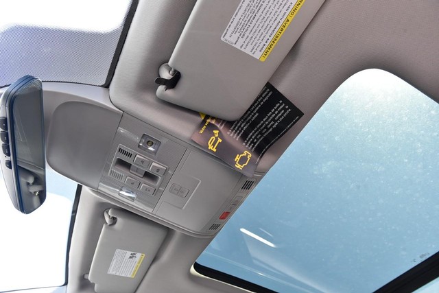 Volkswagen Taos Vehicle Image 22