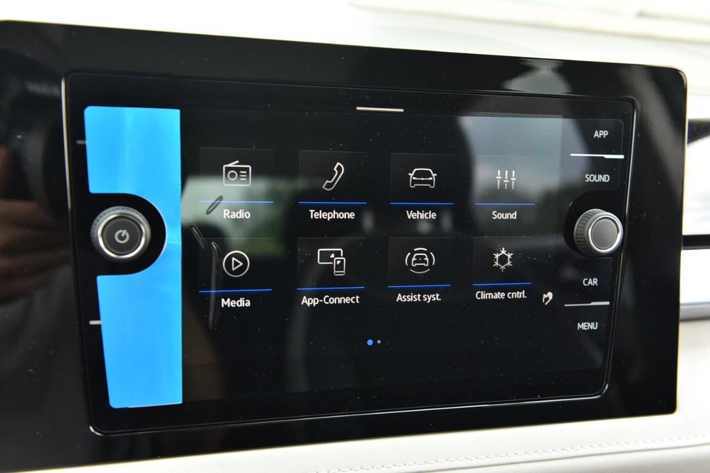 Volkswagen Taos Vehicle Full-screen Gallery Image 13