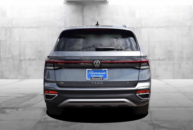 Volkswagen Taos Vehicle Image 06