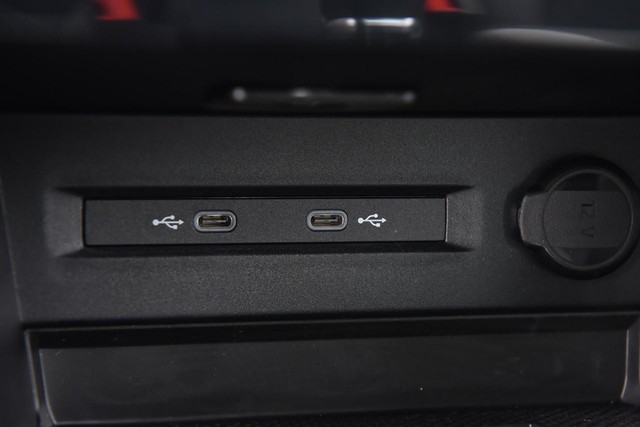 Volkswagen Taos Vehicle Image 15