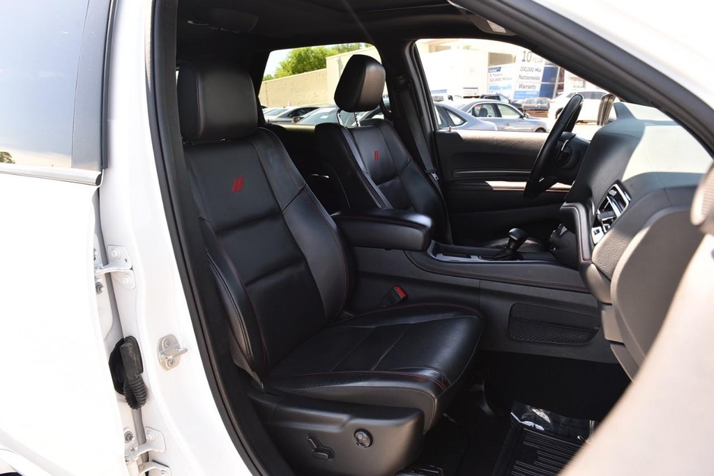 Dodge Durango Vehicle Full-screen Gallery Image 21