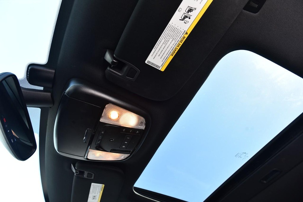 Dodge Durango Vehicle Full-screen Gallery Image 22