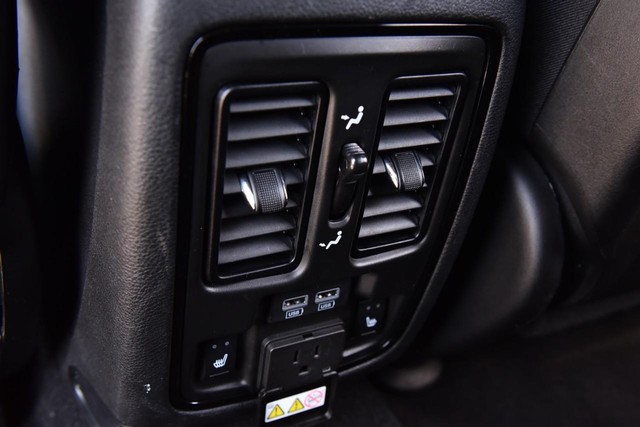 Dodge Durango Vehicle Image 24