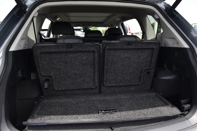 Volkswagen Tiguan Vehicle Image 26