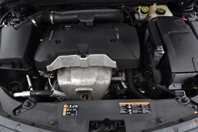 Chevrolet Malibu Vehicle Image 18