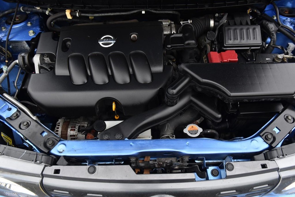 Nissan Cube Vehicle Full-screen Gallery Image 20