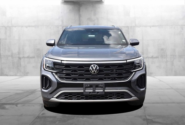 Volkswagen Atlas Cross Sport Vehicle Image 04