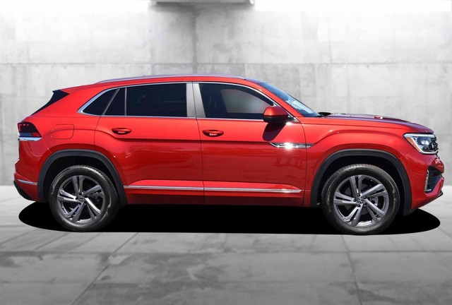 Volkswagen Atlas Cross Sport Vehicle Image 05