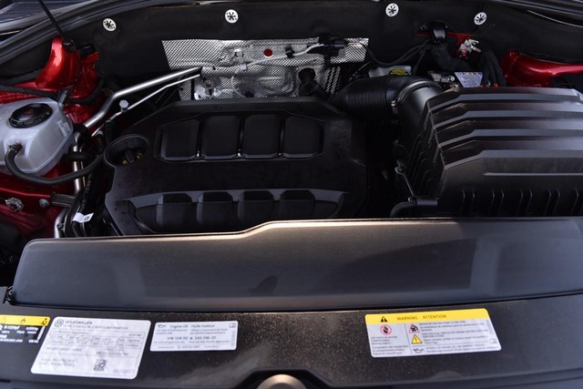 Volkswagen Atlas Cross Sport Vehicle Image 27