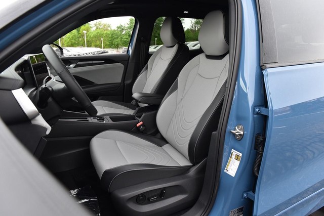 Volkswagen Tiguan Vehicle Image 19