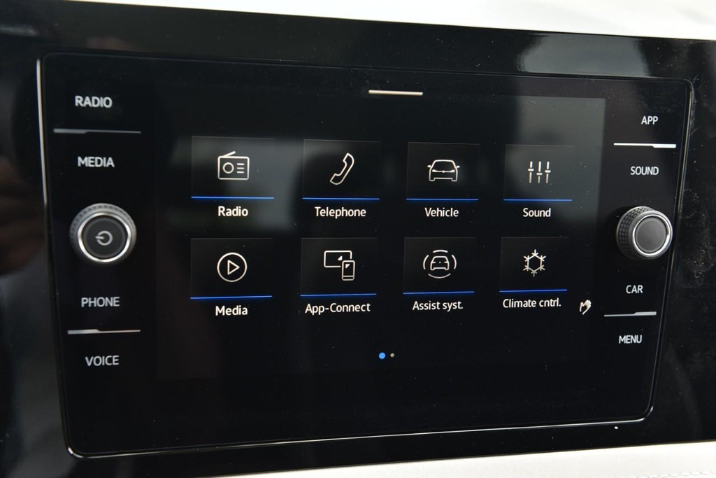 Volkswagen Taos Vehicle Full-screen Gallery Image 13