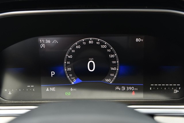 Volkswagen Taos Vehicle Image 11